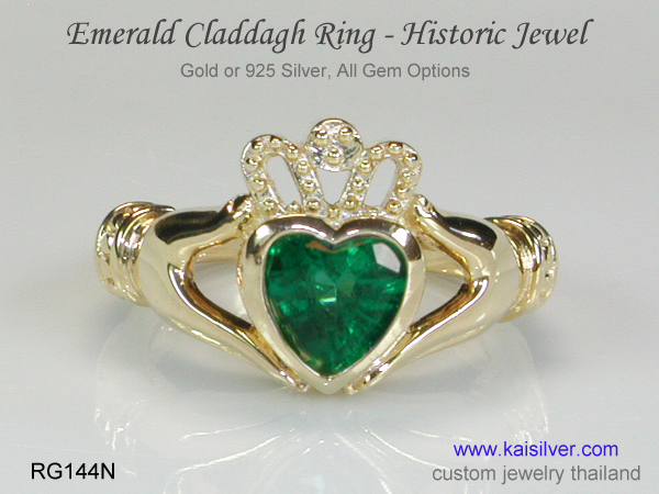 claddagh ring gemstone emerald